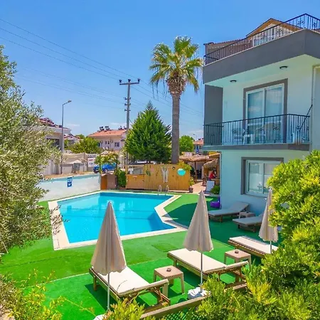 Apart Otel Nehir Suits