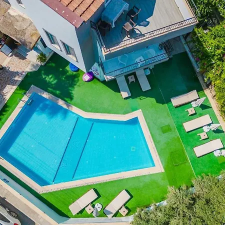 Apart Otel Nehir Suits